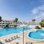 Home2book Cosy Pool & Terrace,