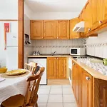Home2book Cosy Pool & Terrace, *