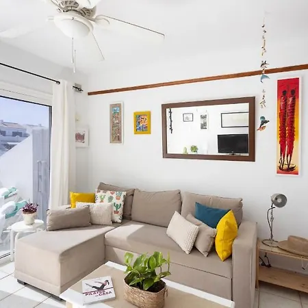 Home2book Cosy Pool & Terrace,